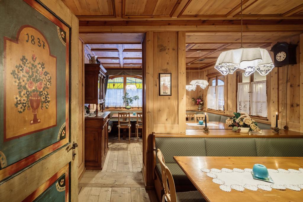 Hotel La Montanina アッレゲ エクステリア 写真